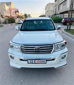تويوتا لاندكروزر